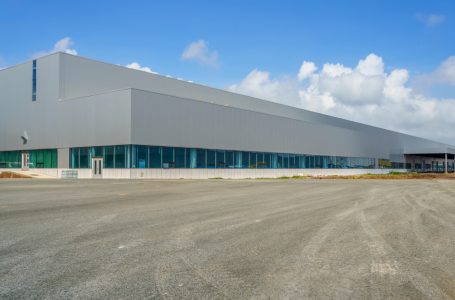 Dicas para reformar um galpão industrial com estilo e segurança